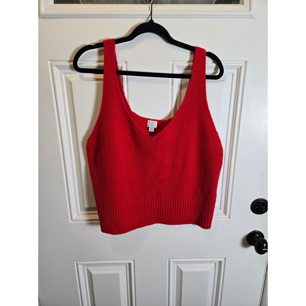 A New Day Red Fuzzy Knit Sleeveless Sweater Tank Top XL V-Neck Ribbed Hem